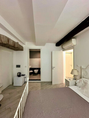 Camere Fontanavecchia, Vernazza Vacation,<br />Suite Zoe, Camere Giulia, Camere Margot